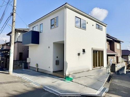 高槻市松が丘4丁目　新築戸建