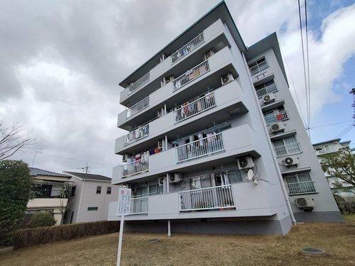 平田住宅4号棟