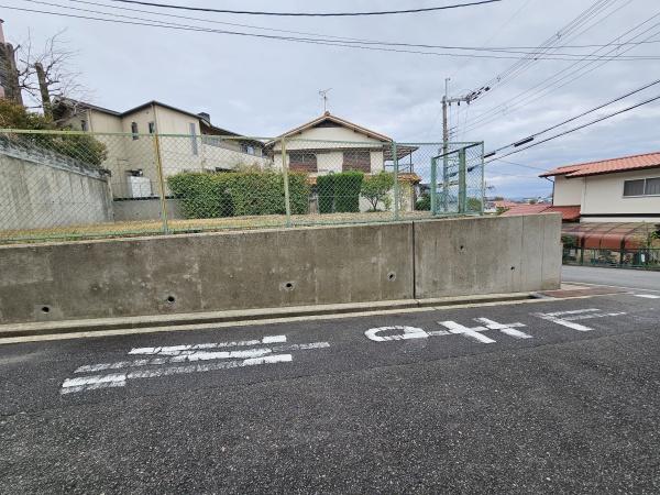 茨木市北春日丘３丁目の土地