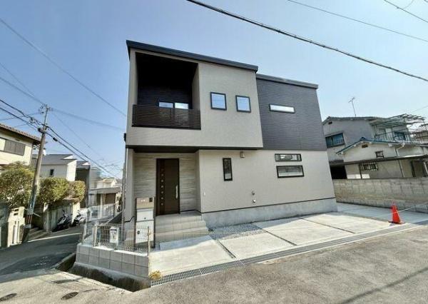 高槻市安岡寺町5丁目　新築戸建