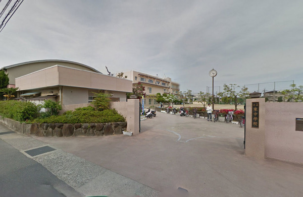 茨木市中村町の土地(茨木市立東中学校)
