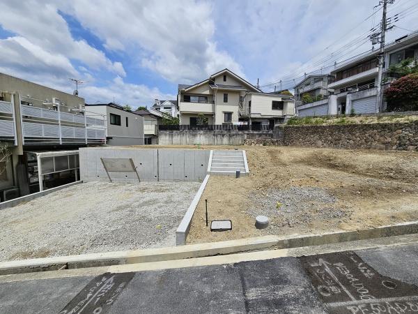 茨木市北春日丘２丁目　売り土地　2号地