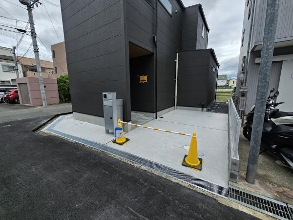 茨木市西河原北町　新築戸建