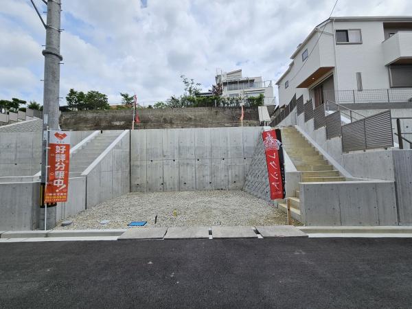 茨木市北春日丘４丁目の土地