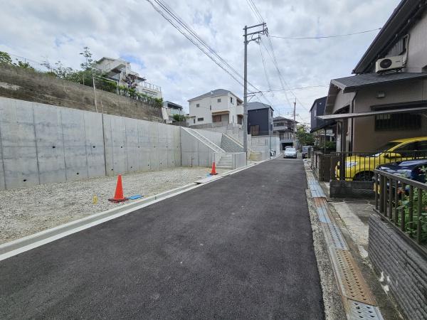 茨木市北春日丘４丁目の土地