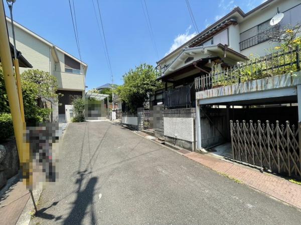 茨木市南春日丘３丁目の土地