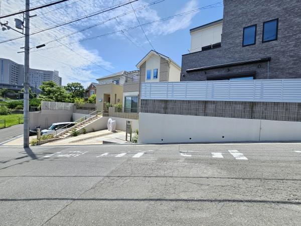 茨木市南春日丘７丁目　中古戸建