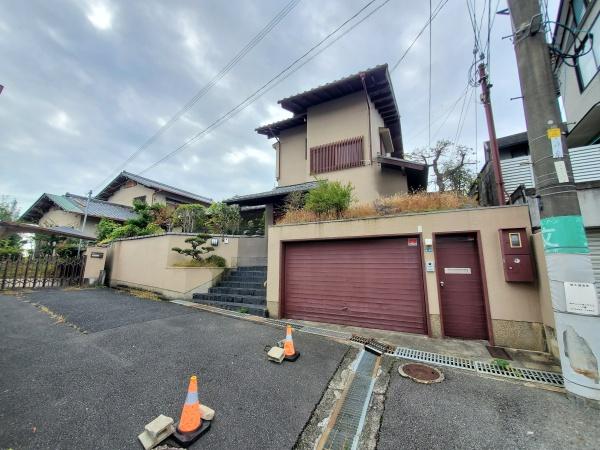 茨木市北春日丘4丁目　中古戸建