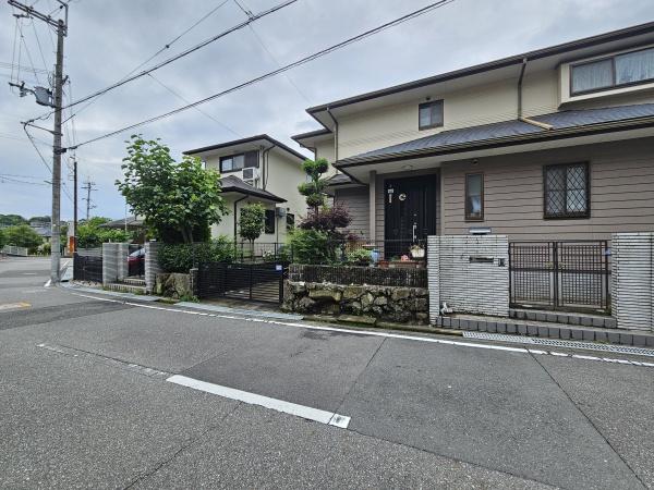 茨木市南春日丘７丁目　中古戸建