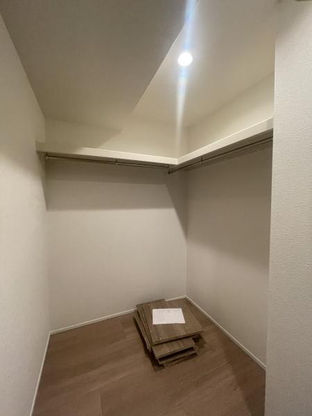 ジオ彩都みなみ坂４番館