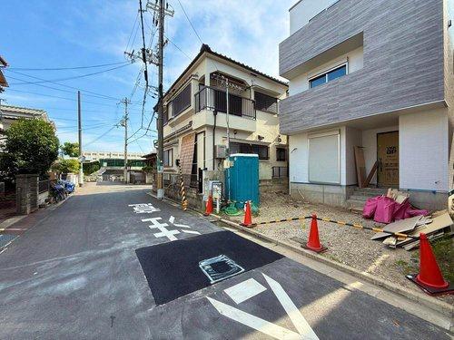 高槻市西冠3丁目　新築戸建