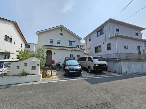 茨木市南春日丘7丁目　中古戸建