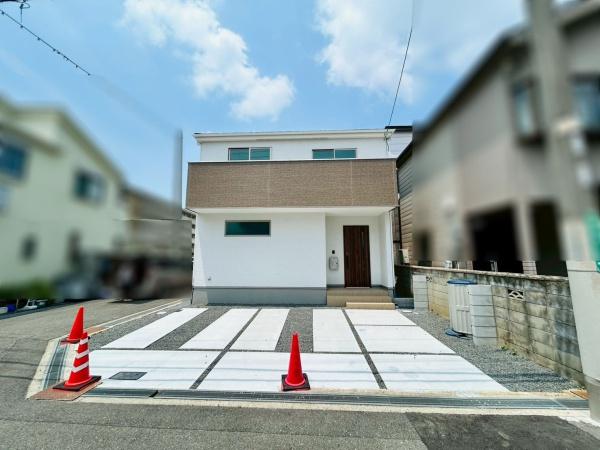 高槻市東和町　新築戸建