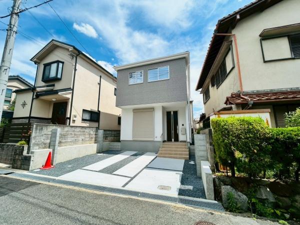 高槻市昭和台町２丁目　新築戸建