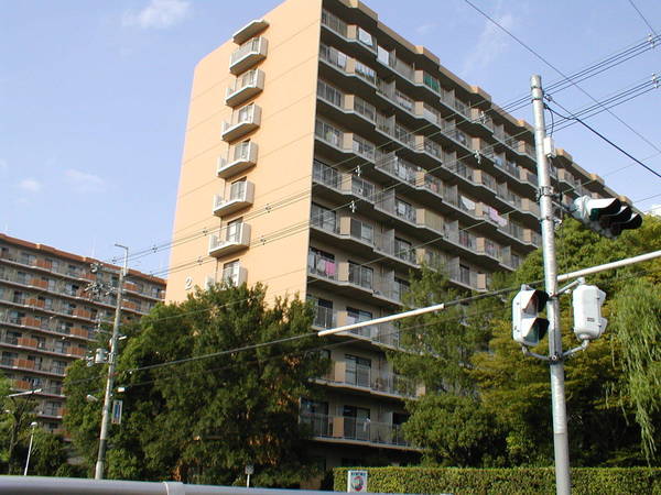 東茨木ハイタウン白川高層住宅８号棟
