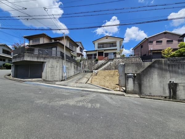茨木市北春日丘３丁目の土地