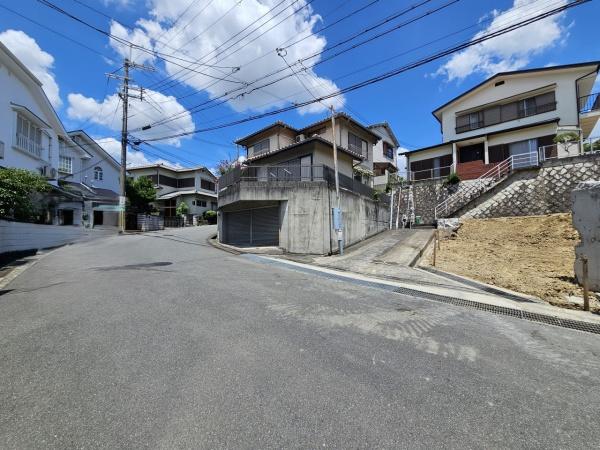 茨木市北春日丘３丁目の土地