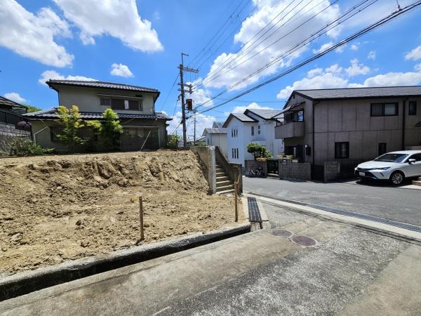 茨木市北春日丘３丁目の土地