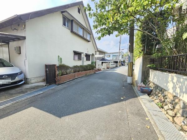 茨木市西安威１丁目　中古戸建