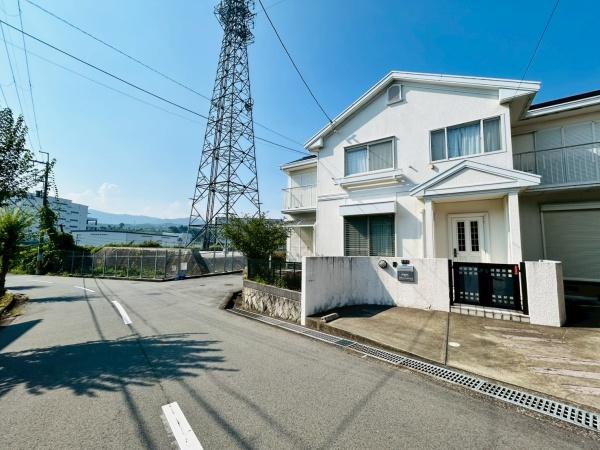 茨木市山手台７丁目の中古一戸建て