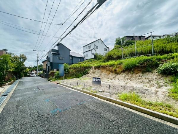 茨木市南春日丘３丁目の土地