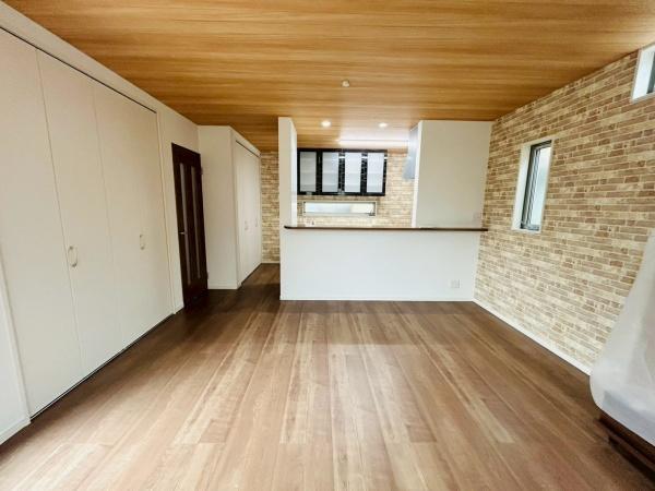 高槻市竹の内町　新築戸建
