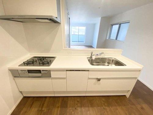 高槻市栄町2丁目　新築戸建