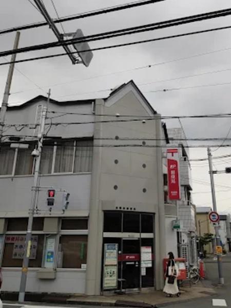 高槻市栄町2丁目　新築戸建(高槻寿郵便局)