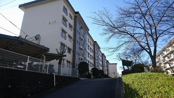 茨木郡山住宅A-17棟