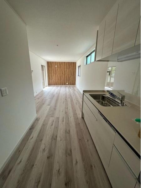 高槻市高西町　新築戸建　B号地