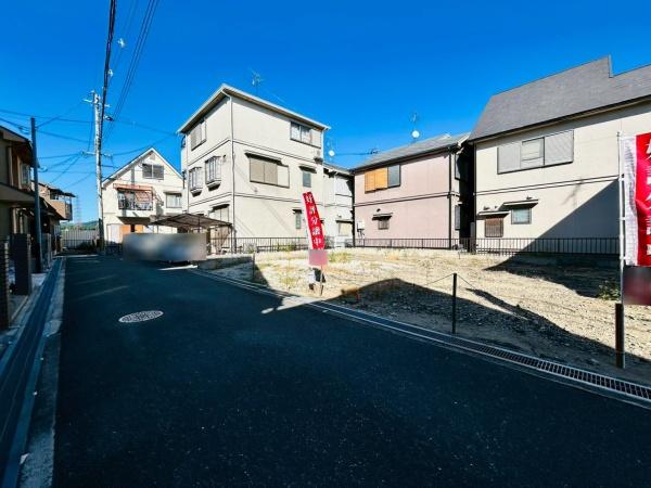 茨木市耳原3丁目の土地(前面道路含む現地写真)