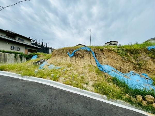 茨木市北春日丘1丁目新築戸建　建築条件付き売り土地　5号地