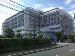 春日丘グリーンハイツA棟(社会福祉法人恩賜財団大阪府済生会茨木病院)