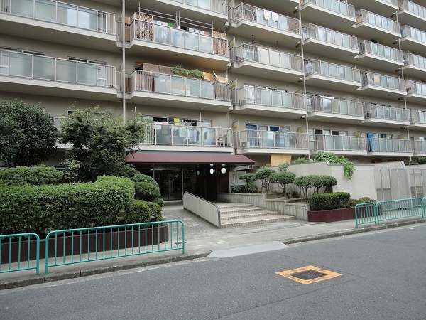 ローレルハイツ茨木総持寺１号棟