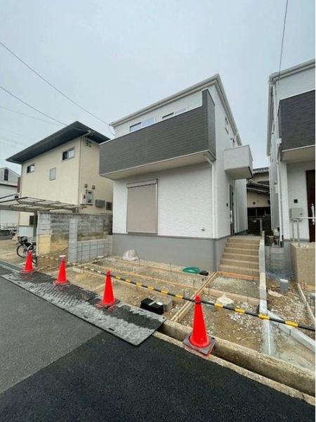 高槻市東上牧3丁目　新築戸建