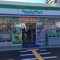 リビオ彩都(ファミリーマート彩都西駅前店)
