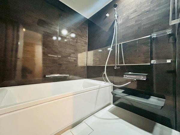 茨木市郡3丁目　新築戸建