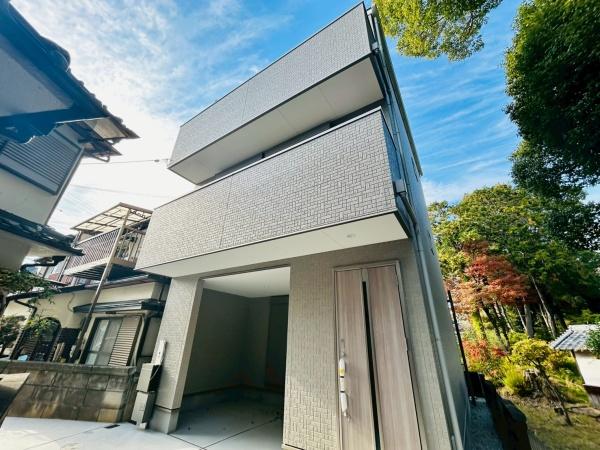 茨木市郡3丁目　新築戸建