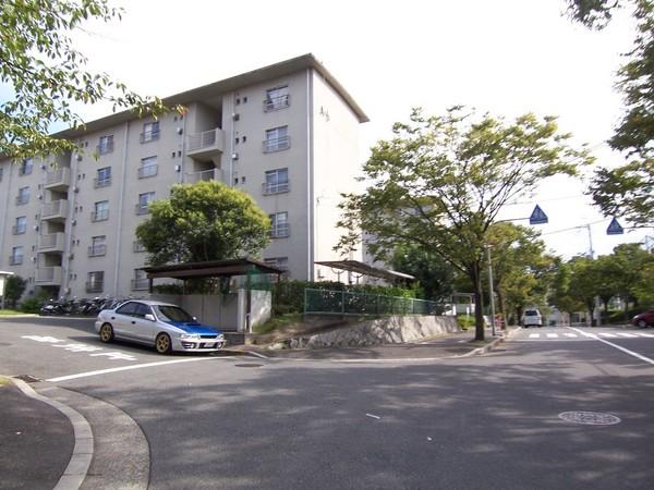 茨木郡山C住宅A-19号棟
