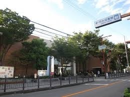 エスリード茨木川端通り(茨木市立中央図書館)