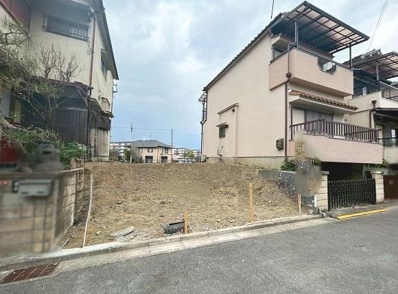 高槻市唐崎西1丁目　新築戸建