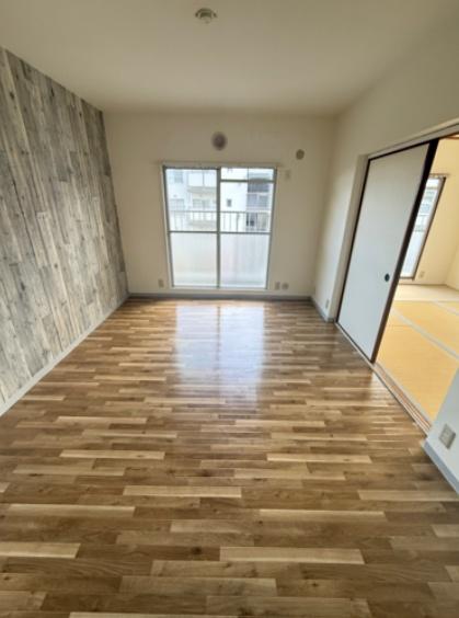 高槻塚原台ハイツ５号棟