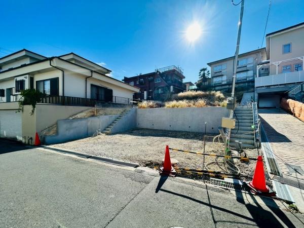茨木市南春日丘５丁目の土地