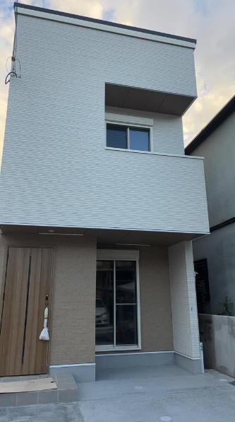 高槻市名神町　新築戸建