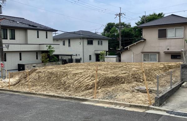 高槻市日吉台五番町　新築戸建　1号地
