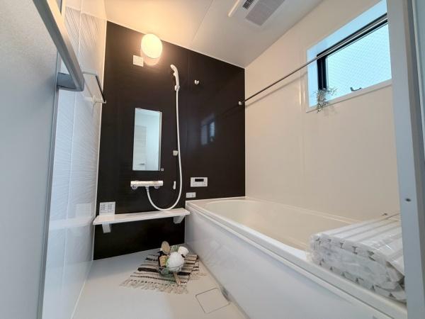 茨木市上野町　新築戸建　4号棟