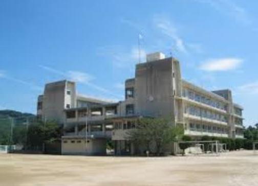 茨木市安威４丁目の中古一戸建て(茨木市立北陵中学校)