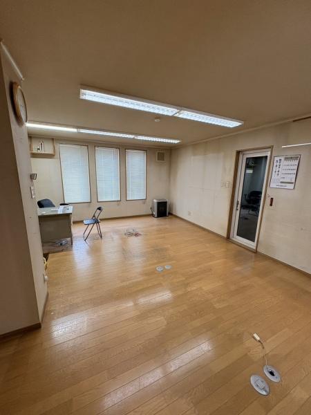 札幌市西区八軒七条西３丁目の土地