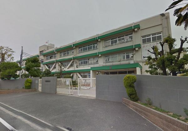 茨木市新和町の中古一戸建て(茨木市立南中学校)