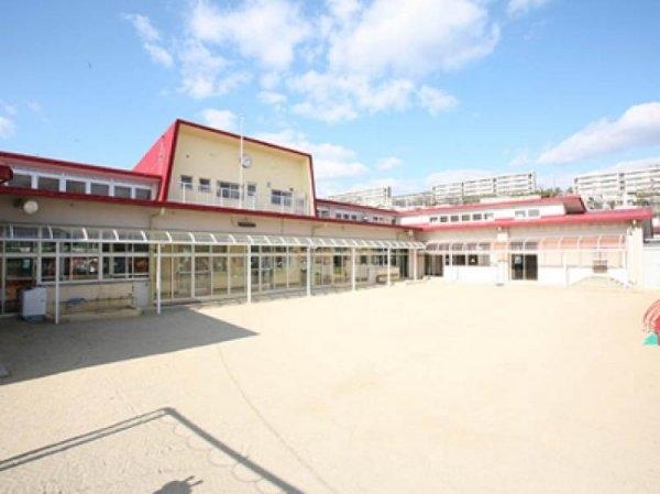 茨木市山手台４丁目の中古一戸建て(山手台保育園)